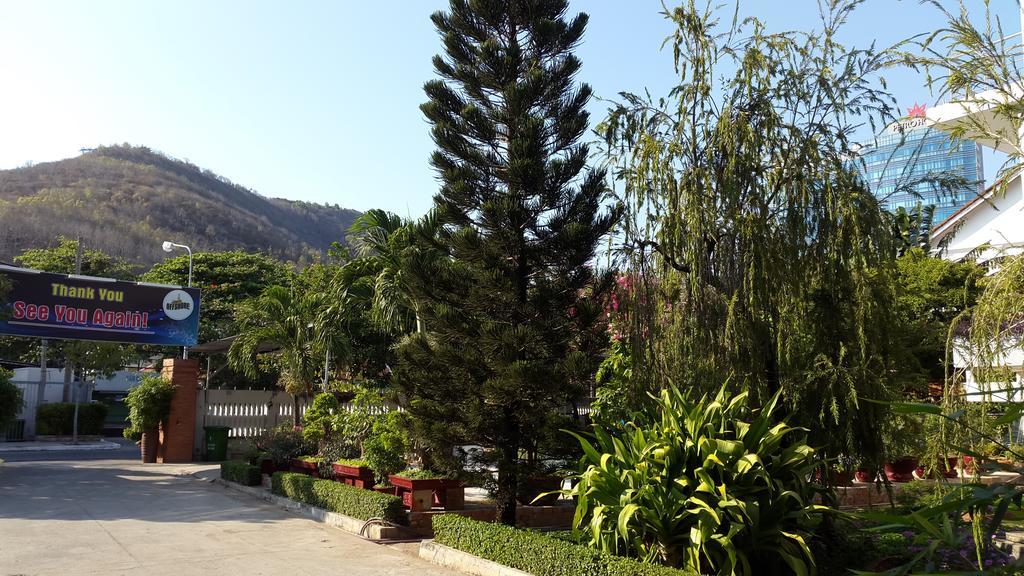 Offshore Hotel Vung Tau Exterior photo